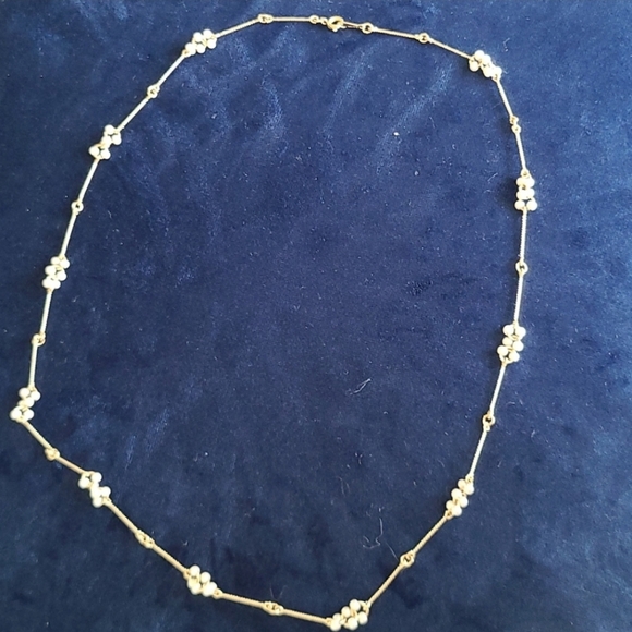 Vintage 90s Avon Faux Pearl Cluster Gold Rope Chain Link Stackable Necklaces Set - Picture 8 of 9